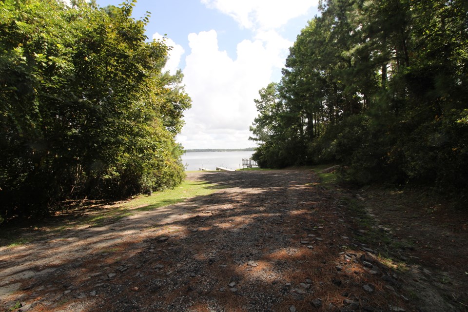 road down to the ramp area