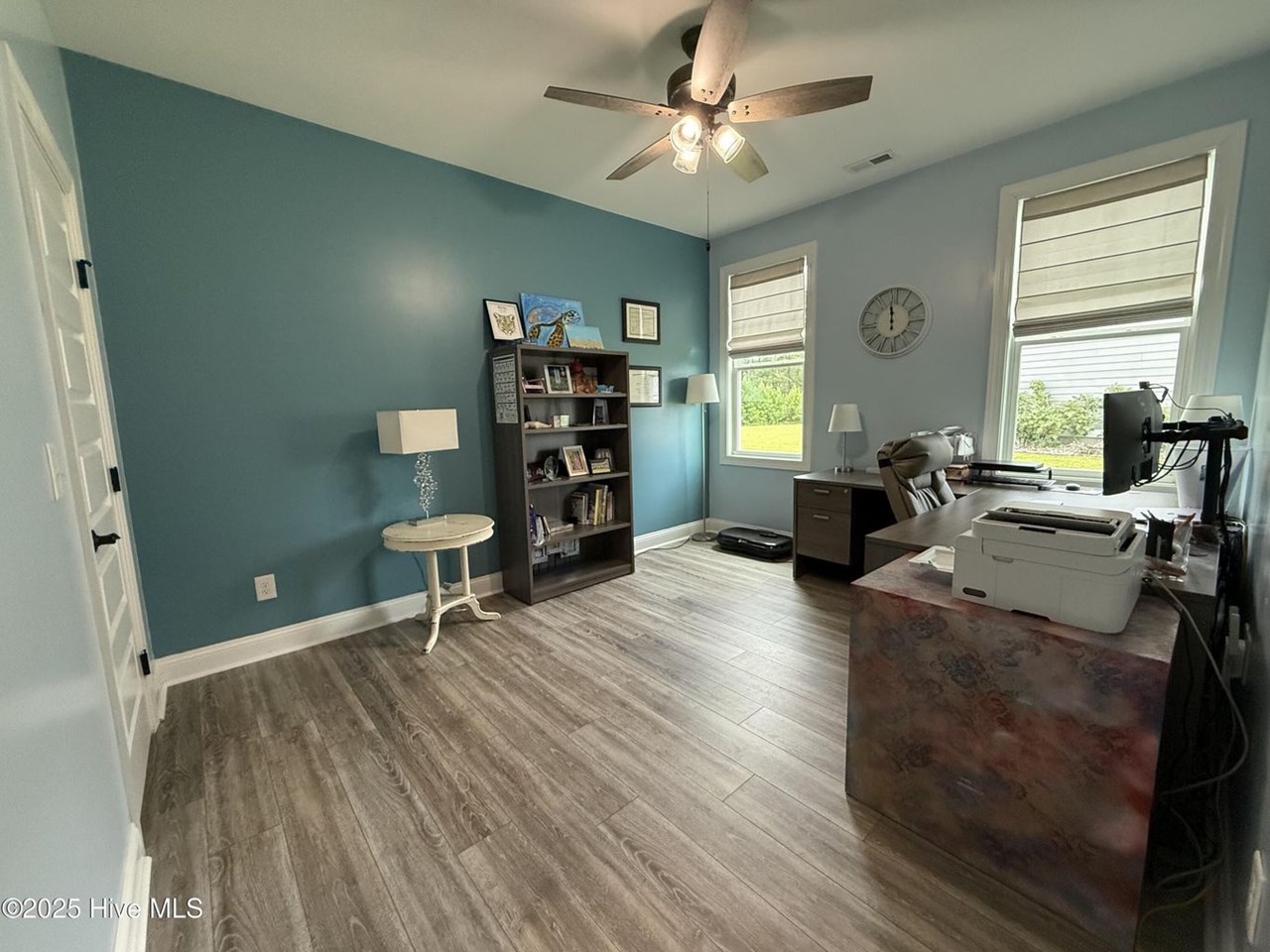 office or 4th bedroom